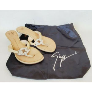 Giuseppe Zanotti Sandals Nude Suede Swarovski Crystal kitten Heel 37.5 US 6